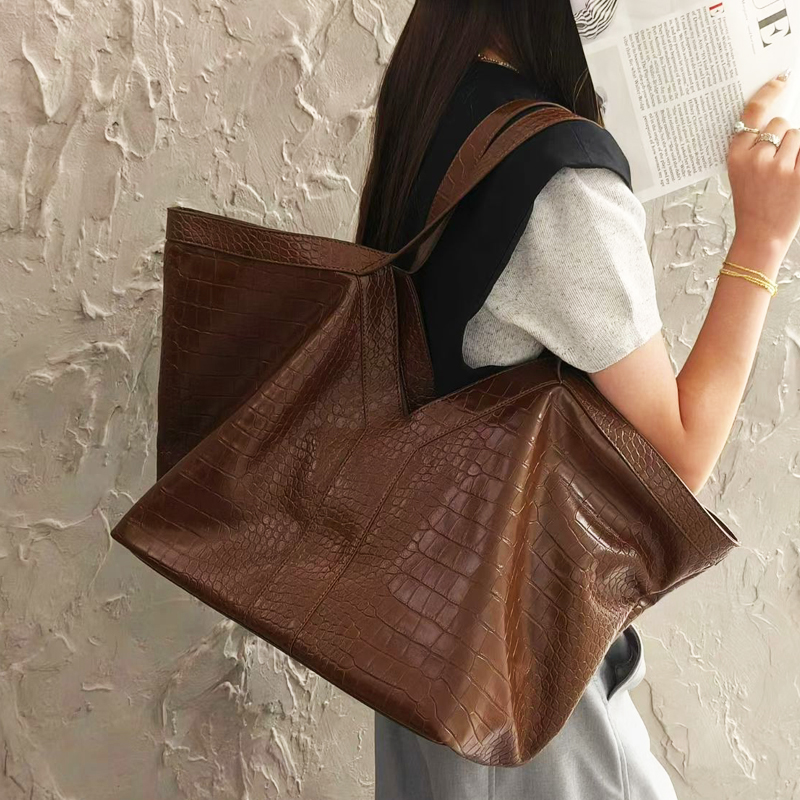 Большие сумки-тоут с крокодило – обзор и цена Luxury Bags Vintage