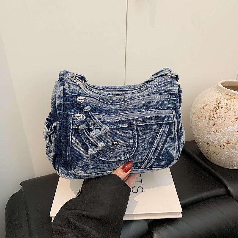 Сумка-рюкзак из синего денима  – обзор и цена Luxury Bags Denim